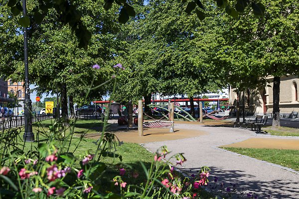 Bilden visar Magasinsparken.